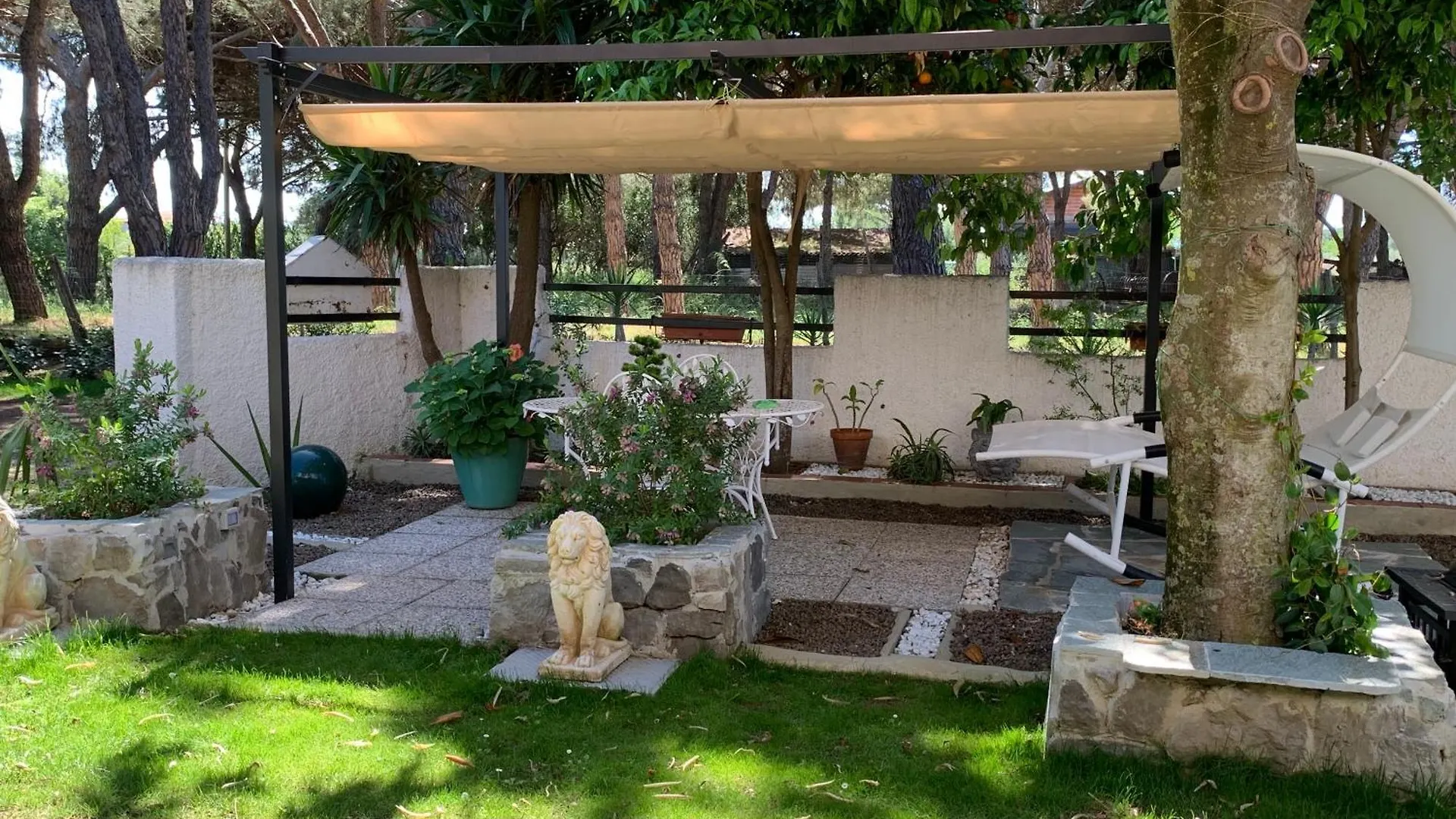 Hotel apartamentowy Villa Isabella Marina di Grosseto