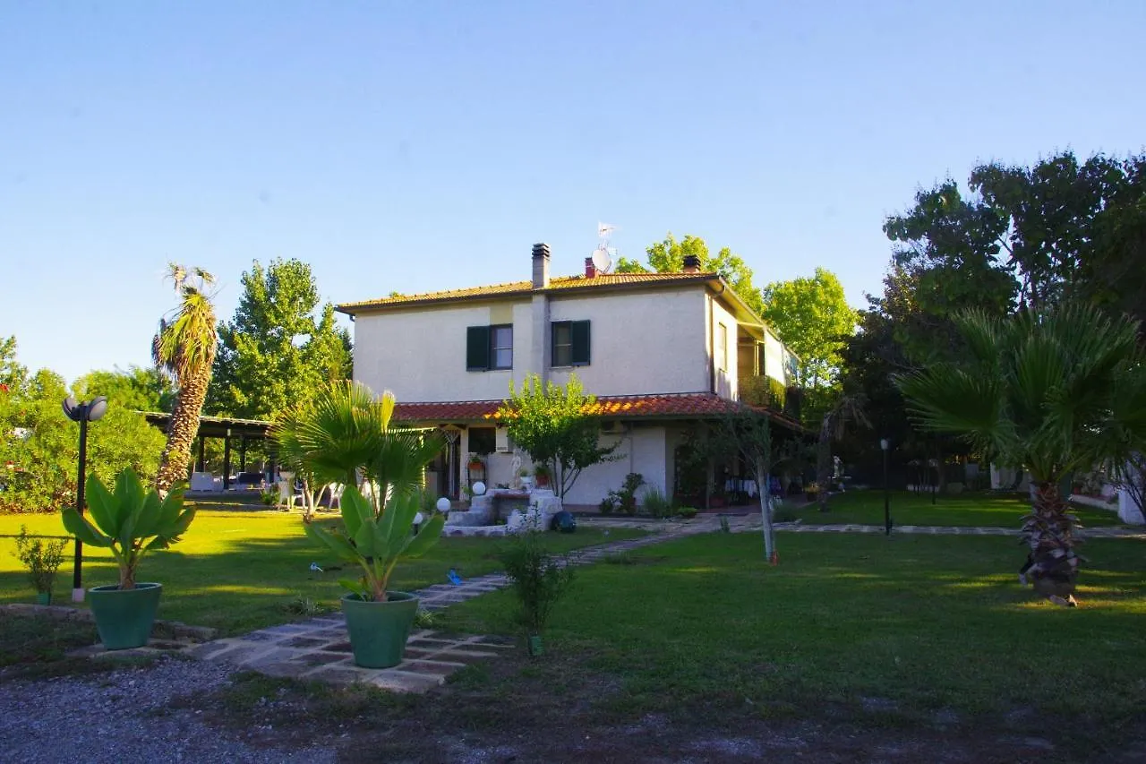 Villa Isabella Marina di Grosseto 2*,